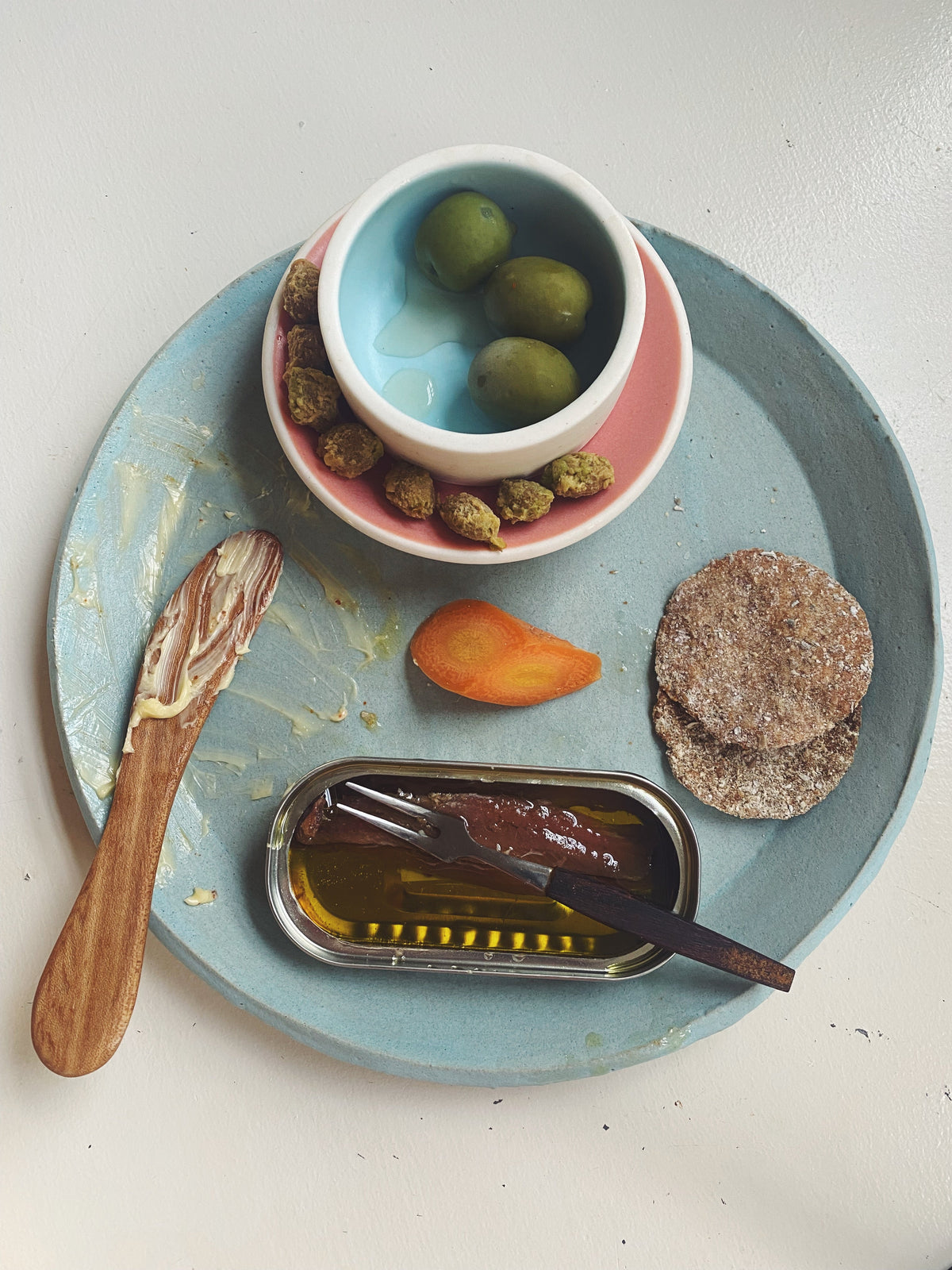 why anchovies taste so savory
